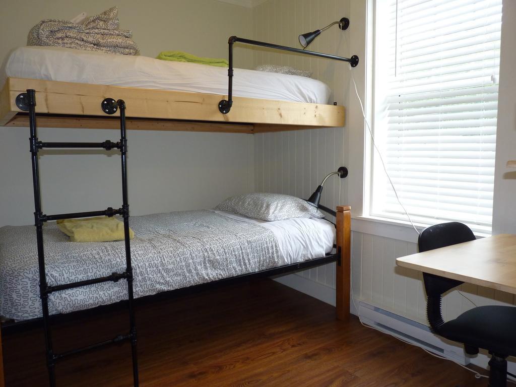 Pioneer Inns Prince Rupert Δωμάτιο φωτογραφία
